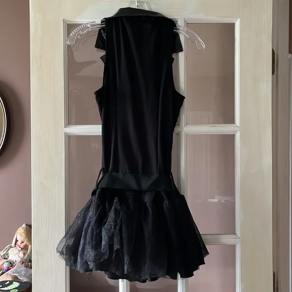 Halloween Police outfit- Free fishnets - Picture 4 of 5